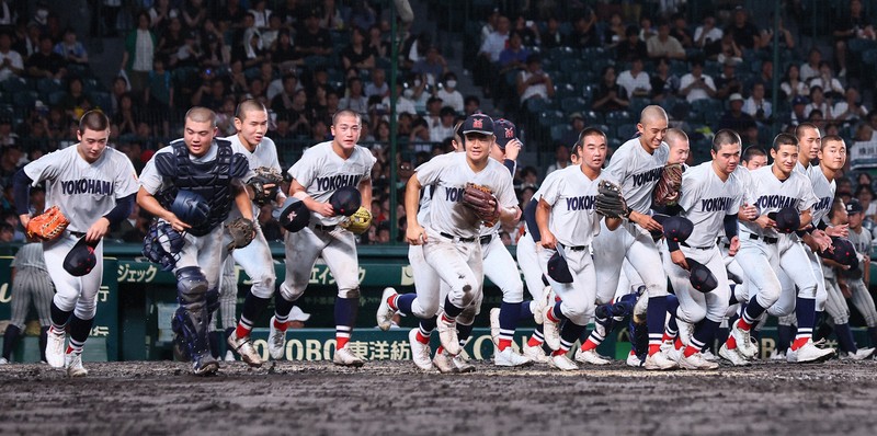 横浜ー敦賀気比（1回戦）全国高校野球2025 夏の甲子園 [写真特集1/32