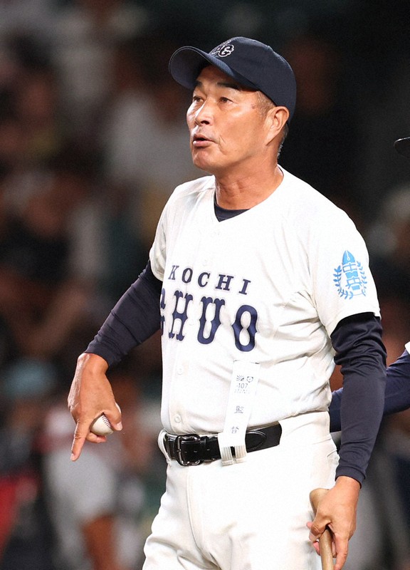 高知中央ー綾羽（1回戦）全国高校野球2025 夏の甲子園 [写真特集