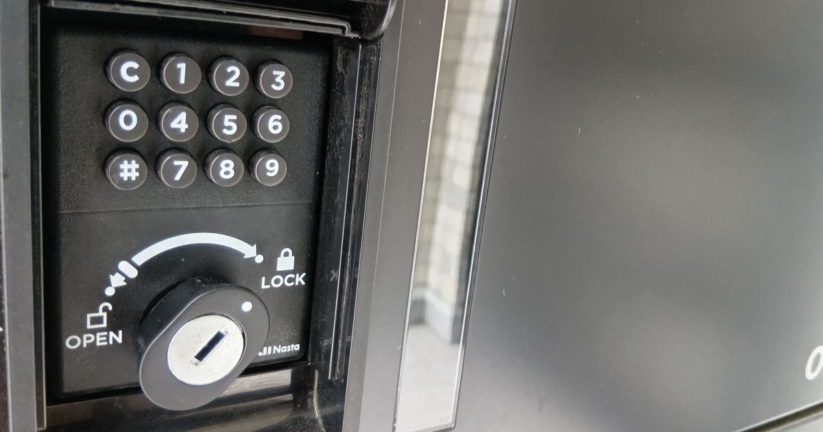 Parcel drop-offs targeted in Japan with delivery box, passcode thefts