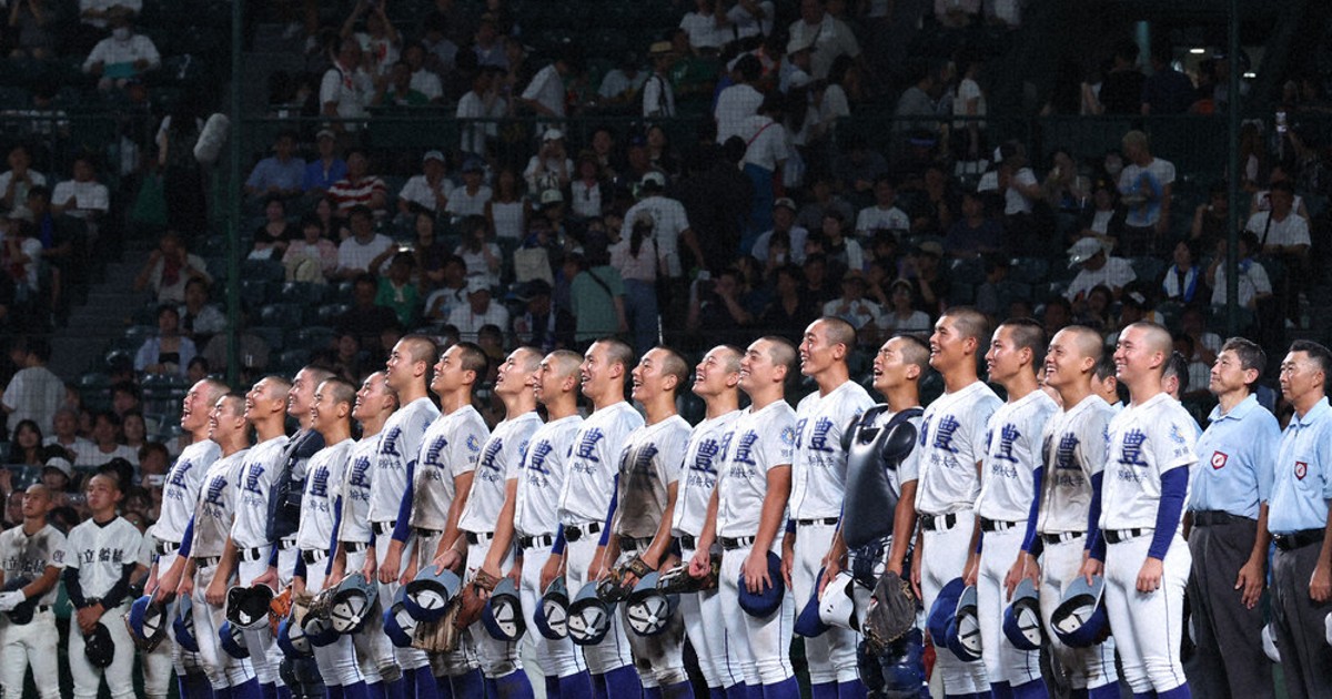 第104回甲子園着用敦賀気比公式戦ユニホーム 大分明豊公式戦ユニホーム