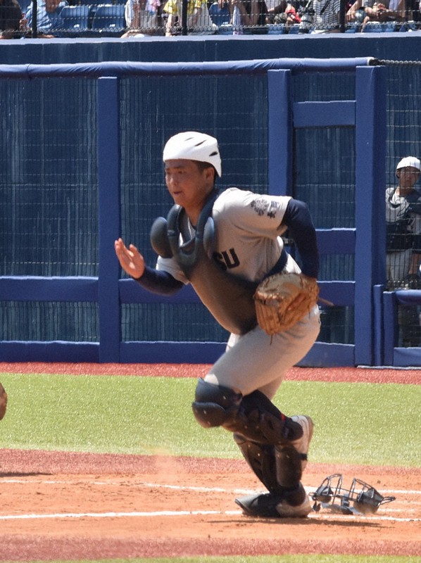 無念の不戦敗から4年、母校に戻った中越OB 後輩に託す夏の甲子園 [写真