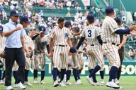 初戦敗退の東大阪大柏原、土持ち帰らず 夏の甲子園 | 毎日新聞