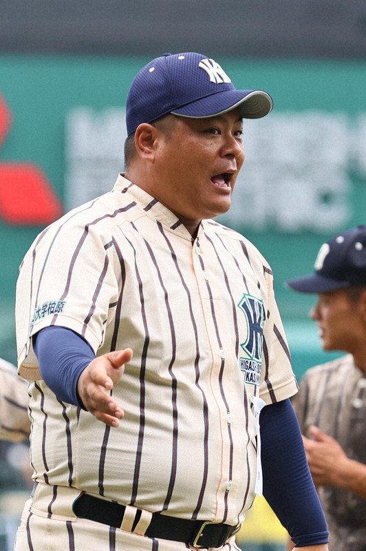 東大阪大柏原監督、竹本主将に伝えた「一人じゃない」 夏の甲子園