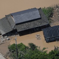 熊本県内の豪雨 一夜明けて被害明らかに [写真特集14/11] | 毎日新聞