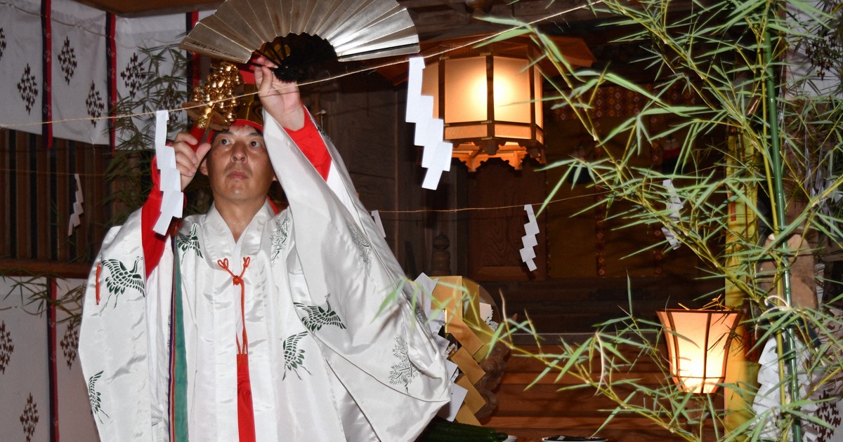 Easy Japanese news in translation: Rain prayer ceremony held at shrine in Yamagata Prefecture