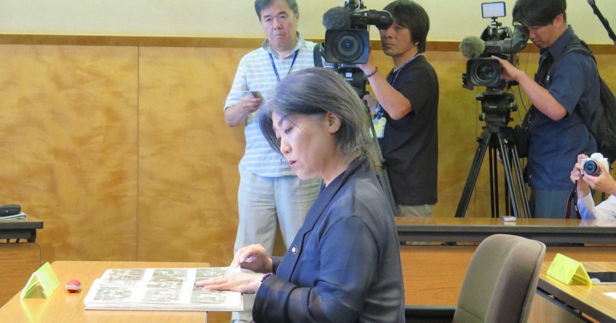 学歴詐称疑惑の静岡・伊東市長、百条委に出席　知人の証言を否定