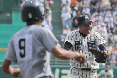 世紀の落球」から15年ぶり対戦 仙台育英－開星 夏の甲子園 | 毎日新聞