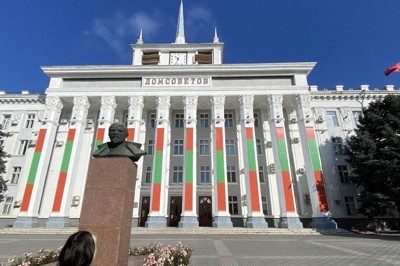 〈洋書〉激動の世界における国連 世界貿易のネットワーク［改訂版］ | 国際連盟経済情報局［著