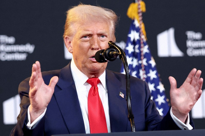 弱腰」目立つトランプ氏 これまでの米露首脳会談を振り返る | 毎日新聞