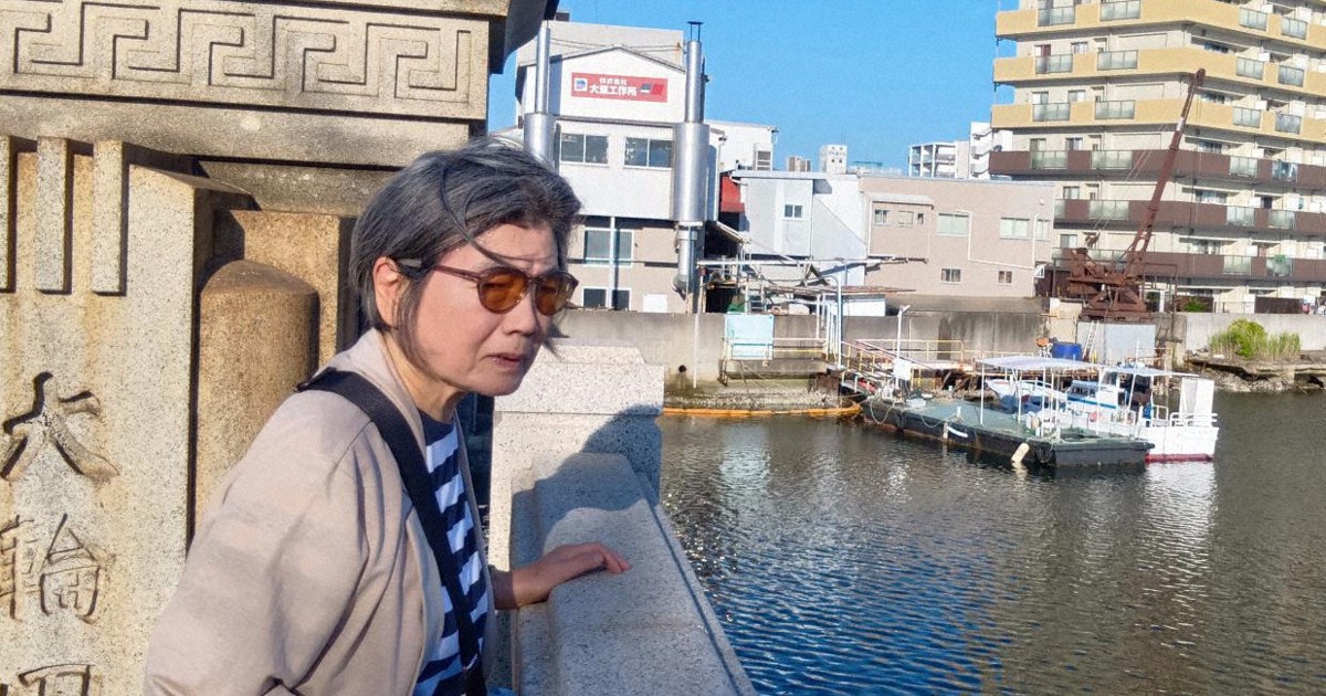 毎日新聞のニュース記事「チラシ裏に刻まれた兄の死 母の遺品から見つけた手書きの「証明書」」の画像