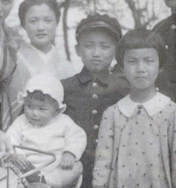 チラシ裏に刻まれた兄の死 母の遺品から見つけた手書きの「証明書