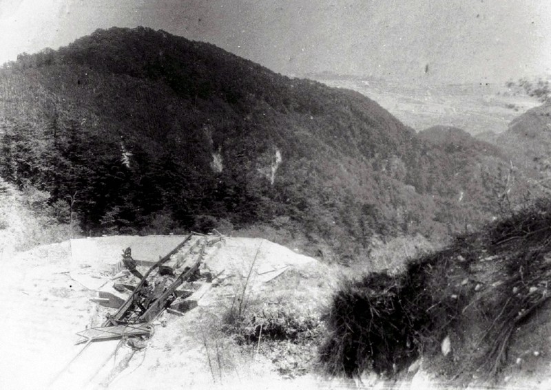 比叡山の知られざる特攻基地 死と隣り合わせで終戦迎えた元隊員 [写真