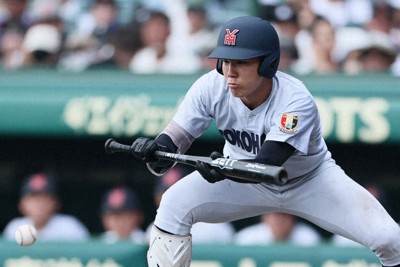 2度目の春夏連覇狙う横浜が3回戦進出 綾羽に逆転勝ち 夏の甲子園