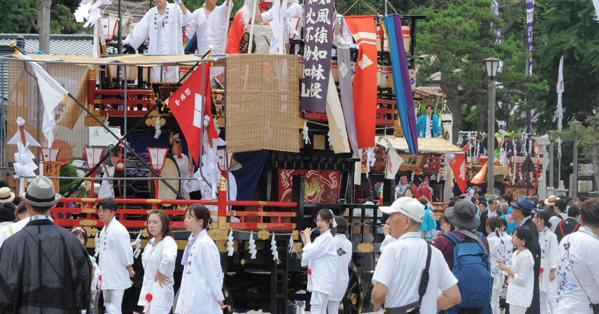 Easy Japanese news in translation: Oldest festival in Hokkaido held