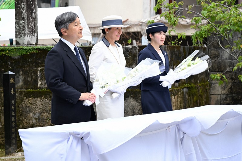 終戦記念　額　戦争　天皇 戦争の惨禍繰り返されぬこと願い」 天皇陛下おことば全文 | 毎日新聞