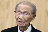 8.15ルポ 靖国神社、「厳粛」と「喧噪」の一日 | 毎日新聞