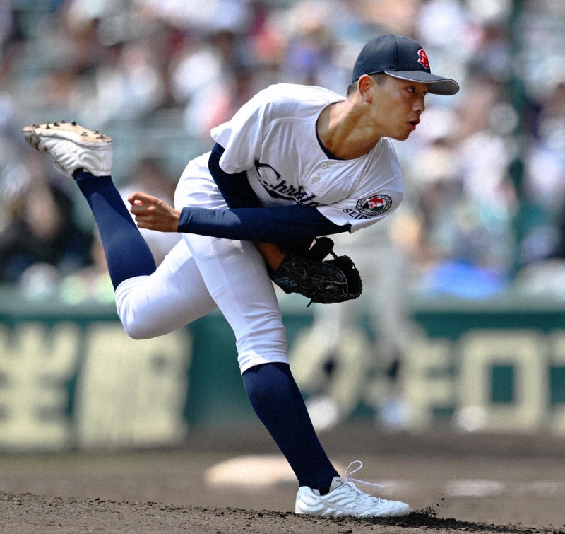 聖隷クリストファーに2000人が大声援 試合は一歩及ばず 甲子園 | 毎日新聞