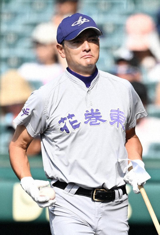 花巻東・佐々木監督「もうちょっと一緒に野球を…」 夏の甲子園