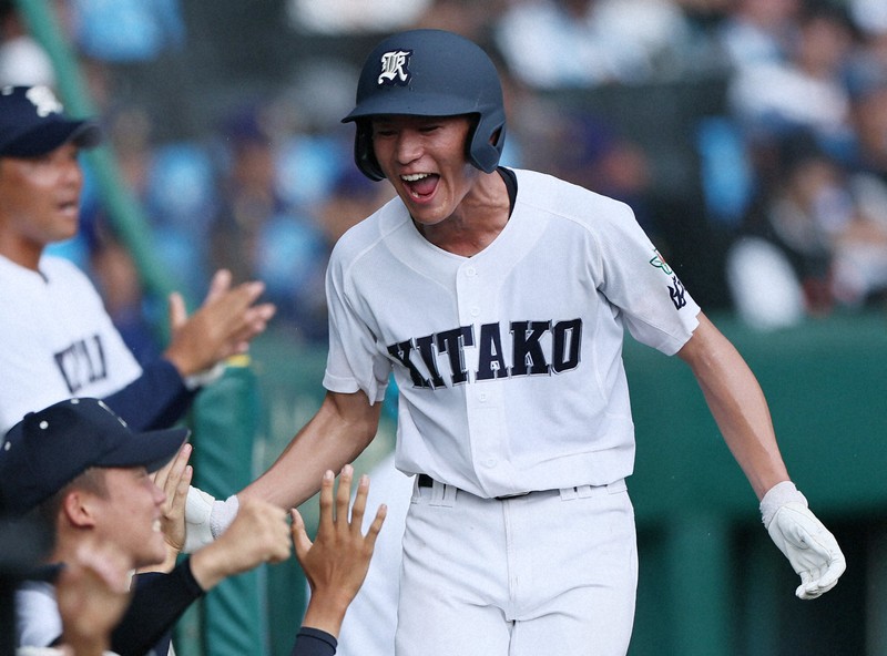 明豊高校 野球帽 明豊ー市和歌山 明豊先発の太田の帽子に書かれた「大丈夫」の