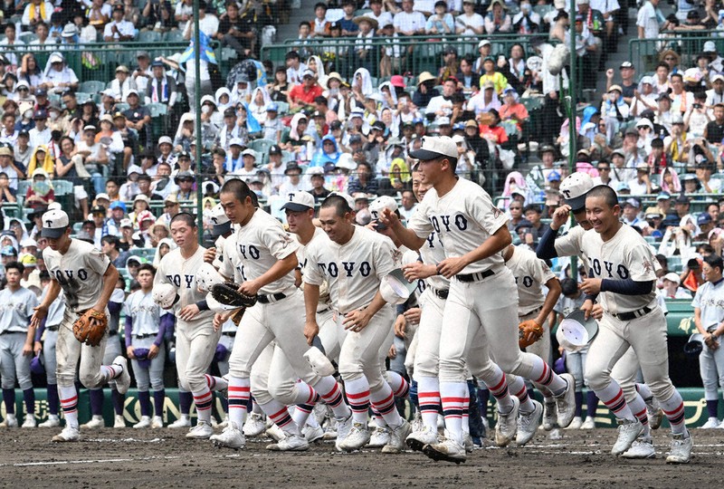 第107回全国高校野球 東洋大姫路 来たぞ！！16強 阪下 抑えで「復活