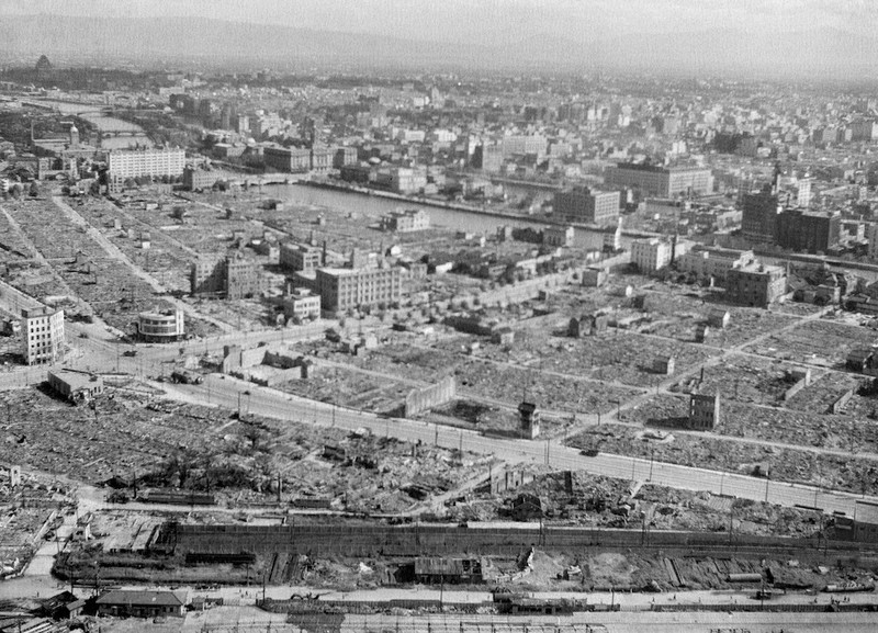 戦後80年：焦土から築いた平和 | 毎日新聞