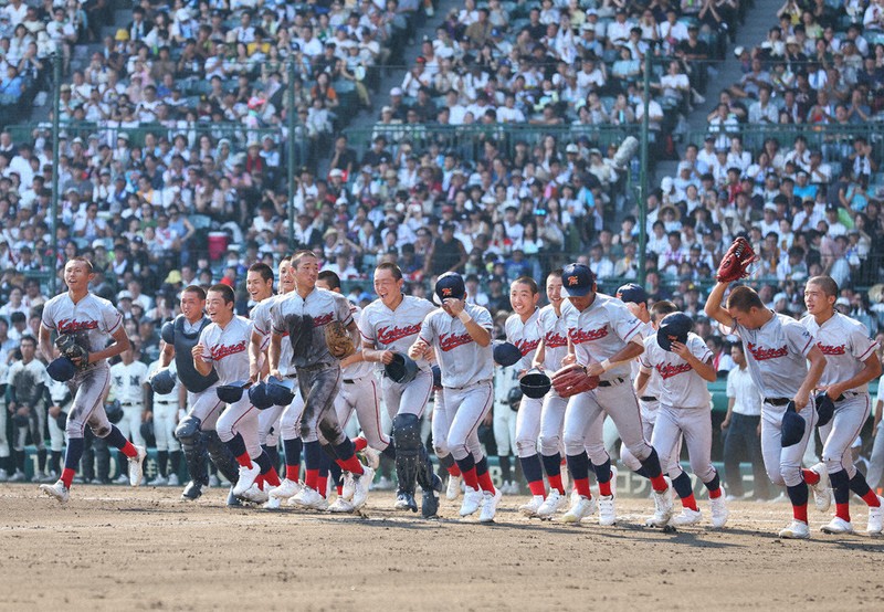 第107回全国高校野球 3回戦 京都国際、粘り8強 持ち味、終盤に発揮