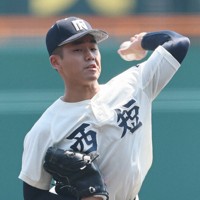 東洋大姫路ー西日本短大付（3回戦）全国高校野球2025 夏の甲子園 [写真
