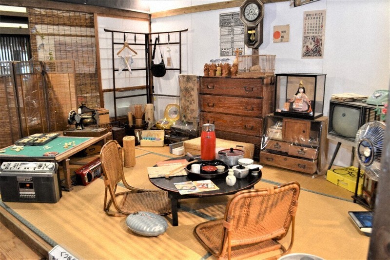 懐かしく新しい！？ 昭和レトロ満載 「100年」にちなみ企画展 鳥取で24