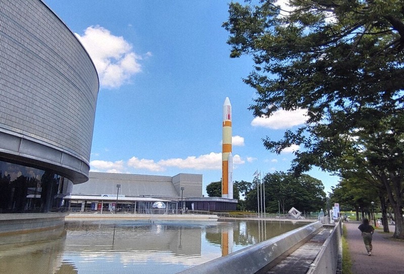 いばらき「館」を歩く：つくばエキスポセンター 迫力満点H2ロケット