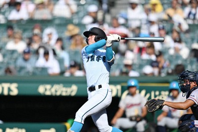 山梨学院・横山が大会第8号本塁打 前回大会超える 夏の甲子園 | 毎日新聞