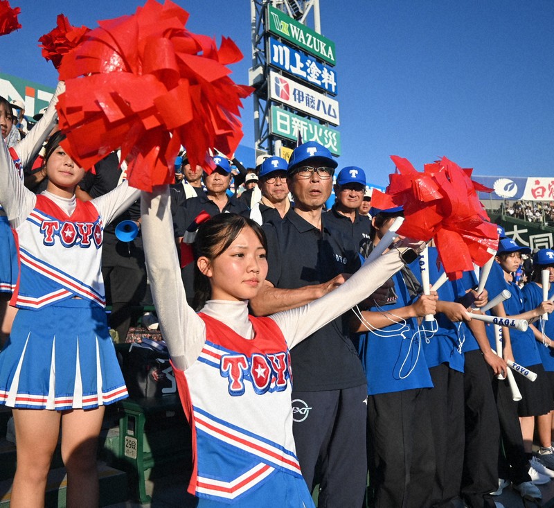 左手首にボルト入れ打席に 東洋大姫路・高田、夏の甲子園で躍動 | 毎日新聞