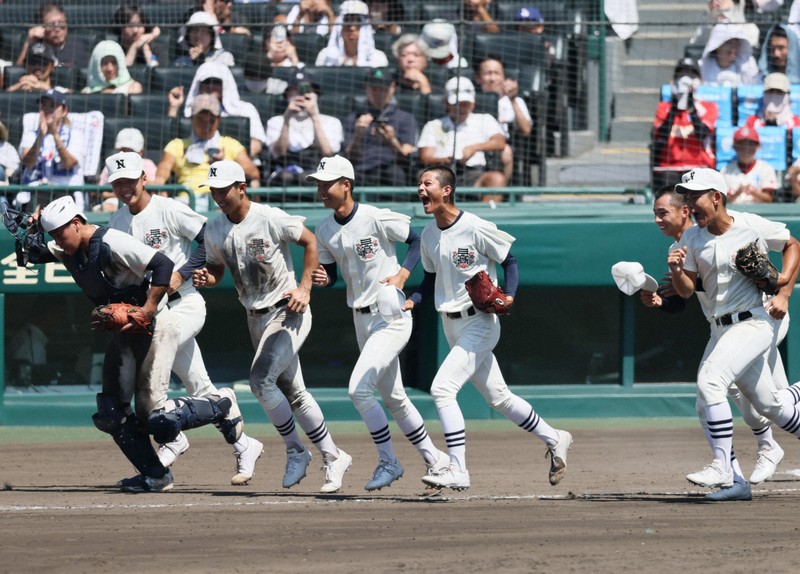 甲子園第73回ボール つないで、しつこく」 日大三エース近藤が投打で活躍 夏の甲子園