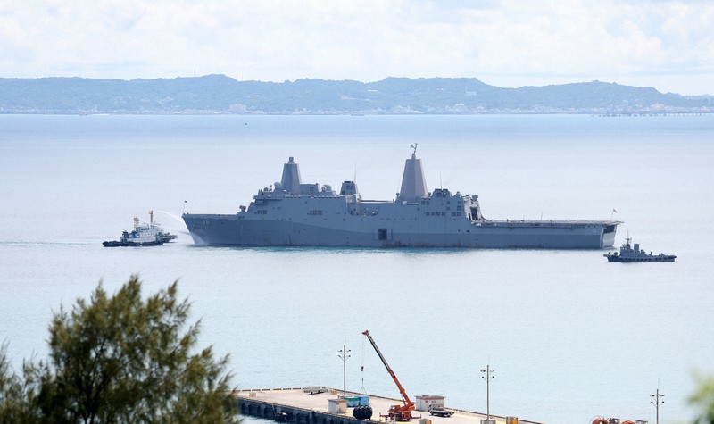 米海軍揚陸艦 ニューオーリンズが鎮火 [写真特集1/5] | 毎日新聞