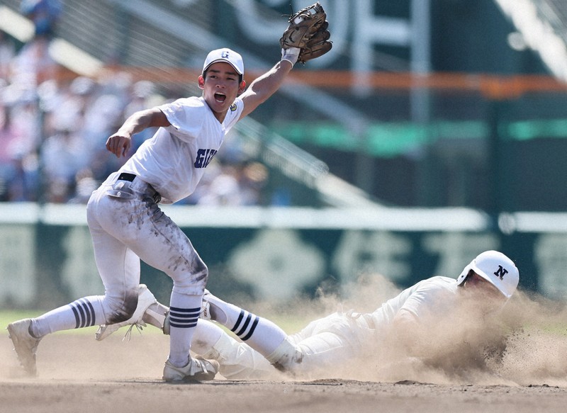 夏の甲子園、タイブレーク8試合目 春夏最多更新 | 毎日新聞