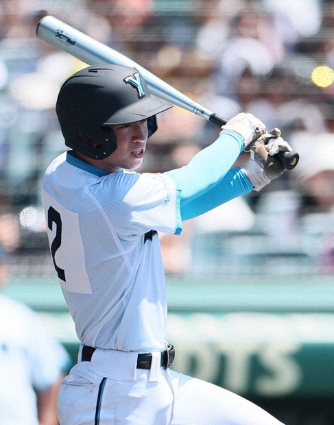 個人連続打数安打8」 山梨学院・横山が大会タイ記録 夏の甲子園 | 毎日新聞