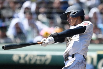 沖縄尚学が初の決勝進出 山梨学院を逆転で降す 夏の甲子園