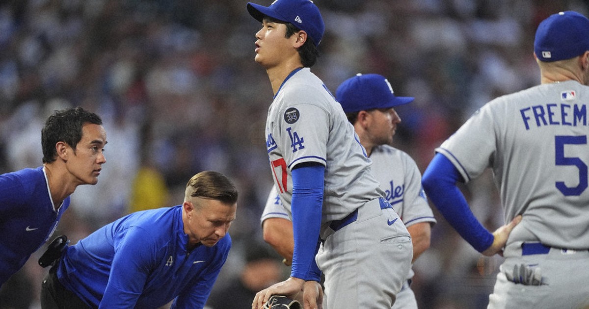 Dodgers' Ohtani roughed up by Rockies and leaves game after getting hit on knee by line drive
