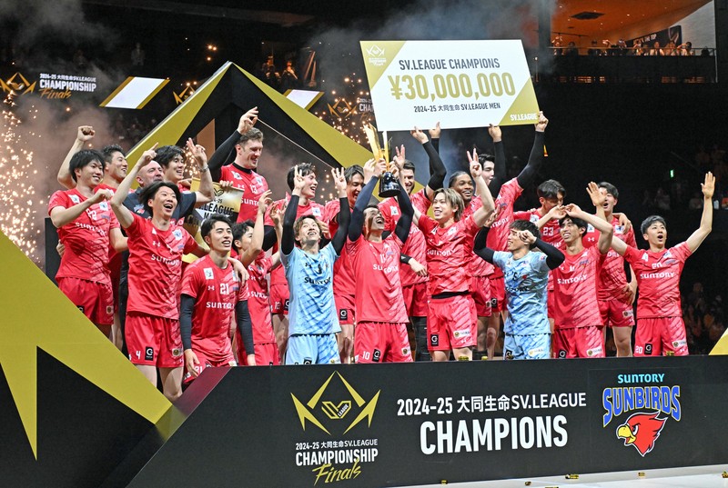 同じ夢を語れる人と」 SVリーグ・サントリーが目指す「最高峰」 | 毎日新聞