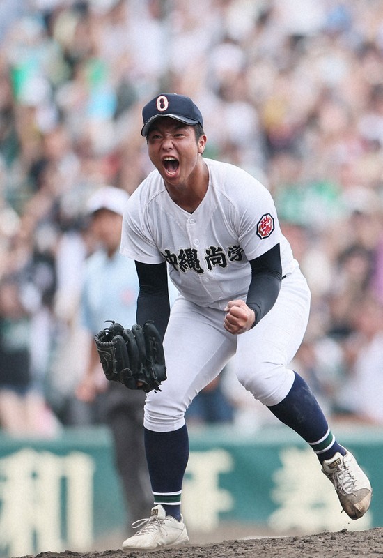 値下げ！沖縄尚学2025甲子園107回全国高校野球選手権大会出場記念Tシャツ L 値下げ！沖縄尚学2025甲子園107回全国高校野球選手権大会出場