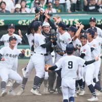 沖縄尚学、初優勝までの軌跡 記事まとめは写真下「記事本文を読む