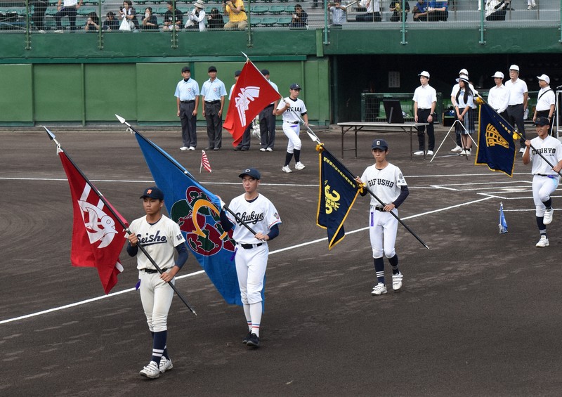 全国の16校が出場、日本一目指し熱戦火ぶた 高校軟式野球大会開幕