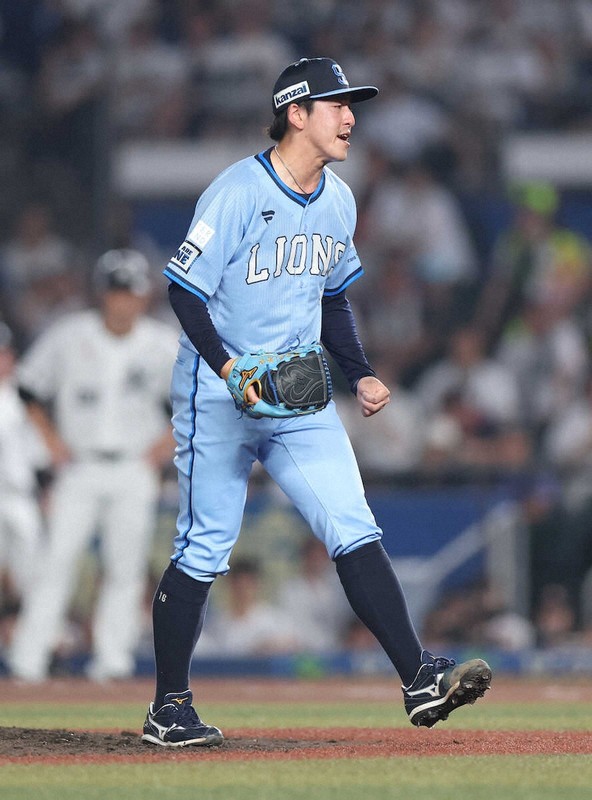 ヒロ　隅田知一郎投手ユニフォーム ヒロ 隅田知一郎投手ユニフォーム ヒロ 隅田知一郎投手