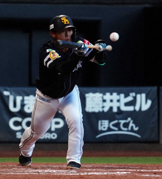 ソフトバンク・今宮健太 決めた399犠打 「100本塁打＆400犠打
