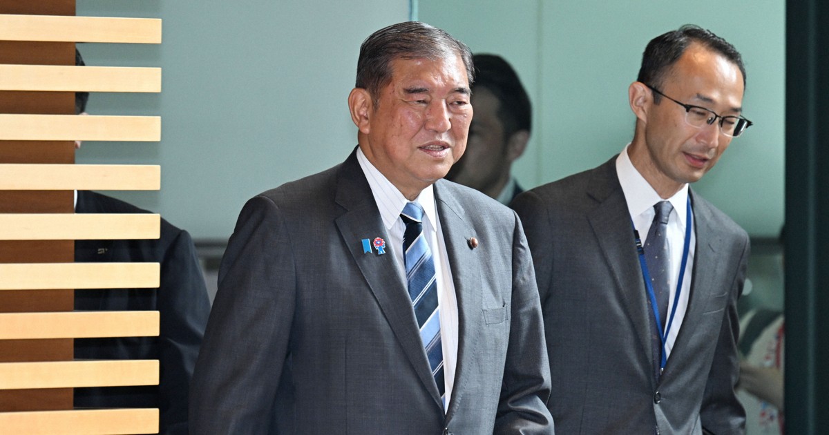 石破首相、小泉純一郎元首相と会食　山崎拓氏も同席　助言受ける