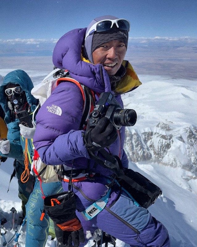 ヒマラヤ、全部書いた」 写真家・石川直樹さん「最後の山」刊行 | 毎日新聞