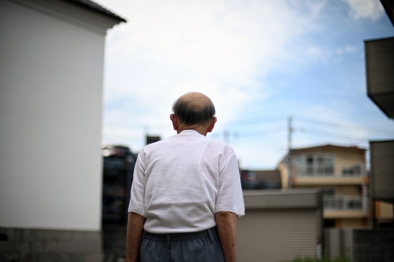 24色のペン：8月6日朝、私はこうして原子雲を撮った＝佐藤賢二郎