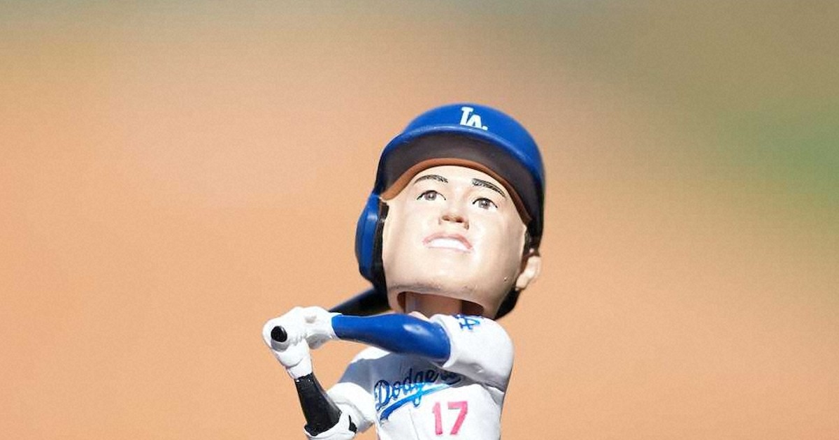 ドジャース・大谷選手　50/50ボブルヘッド 5/15来場者配布品 MLB 大谷翔平 ドジャース ボブルヘッド 【球場配布】Shohei