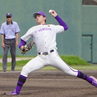都市対抗東海2次予選で力投するヤマハの沢山優介投手＝愛知県岡崎市の岡崎レッドダイヤモンドスタジアムで2025年6月17日、藤倉聡子撮影