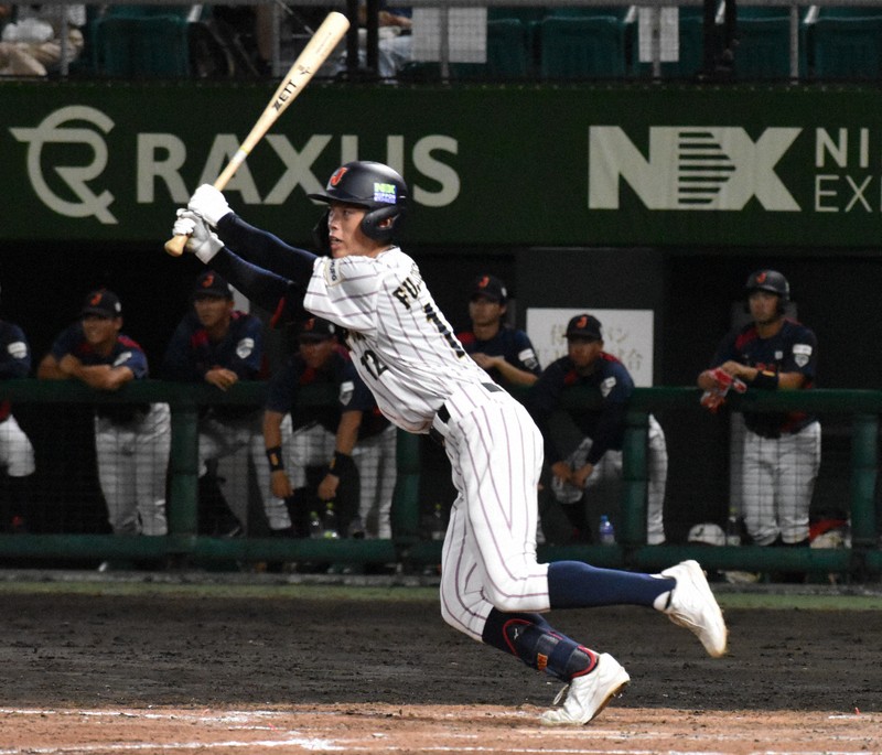 高校日本代表が大学代表に敗れる 野球U18W杯壮行試合 [写真特集1/7