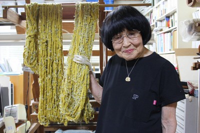 87歳染織作家、やっと語った「7歳の夏の記憶」 姉と見た閃光 | 毎日新聞